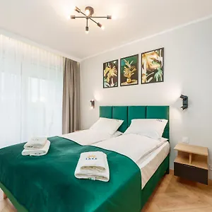 Laba Kasprowicza 20c Parking Basen Fitness Bawialnia W Cenie, Parkplatz Schwimmbad Fitness Spielzimmer Im Preis Kolberg