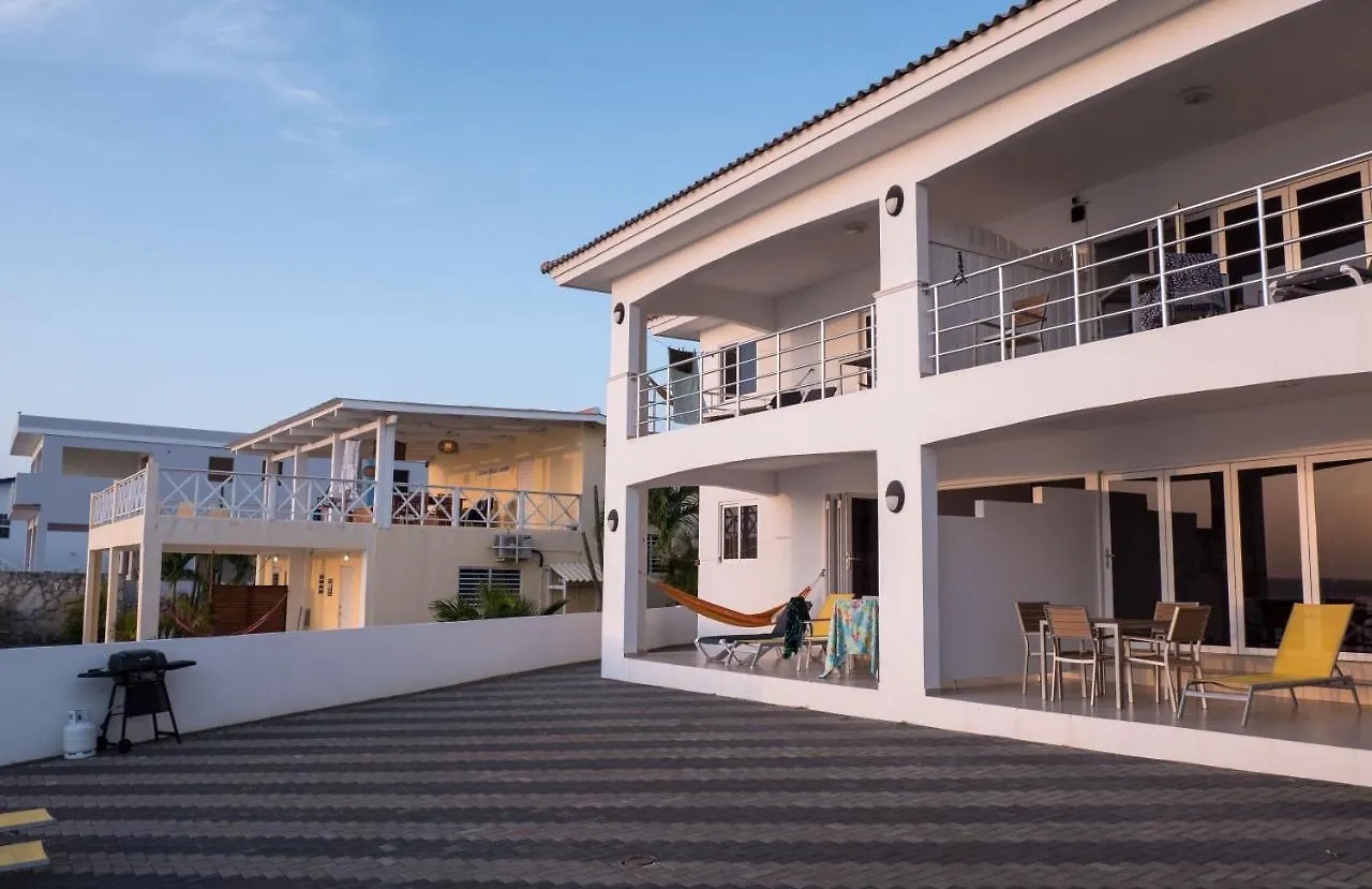 Whitehouse Lagun Apartments 0*,  Curacao